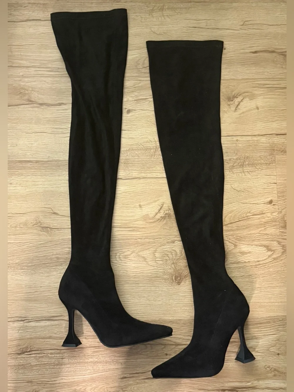 AZALEA WANG ELEVATE THIGH HIGH STRETCH SUEDE BOOT IN BLACK